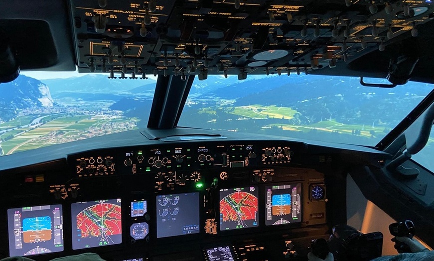 Image 4: 45-Minute A320 or B737 Flight Simulator Experience for One or Two