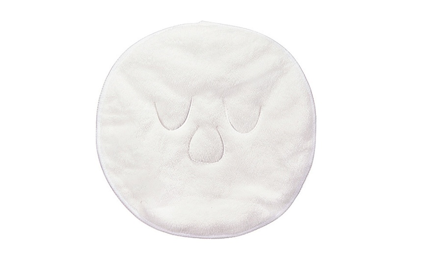 Image 2: One or Two Reusable Face Towel Steamer Masks