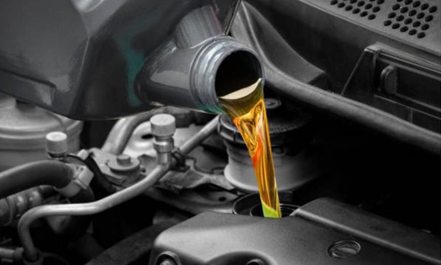 Image 3: Hasta 50% de dto. en Automóviles - Cambio de aceite en Bali Garaje