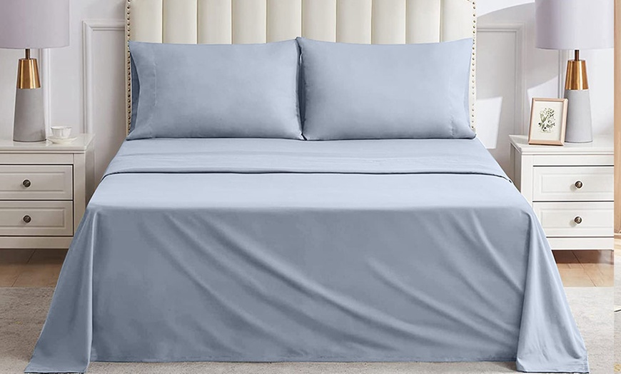 Image 6: Satin Bed Sheets Set