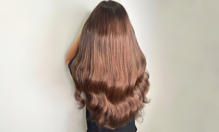 Image 2: Bis zu 26% Rabatt auf Haarschnitt bei BY Millionhair