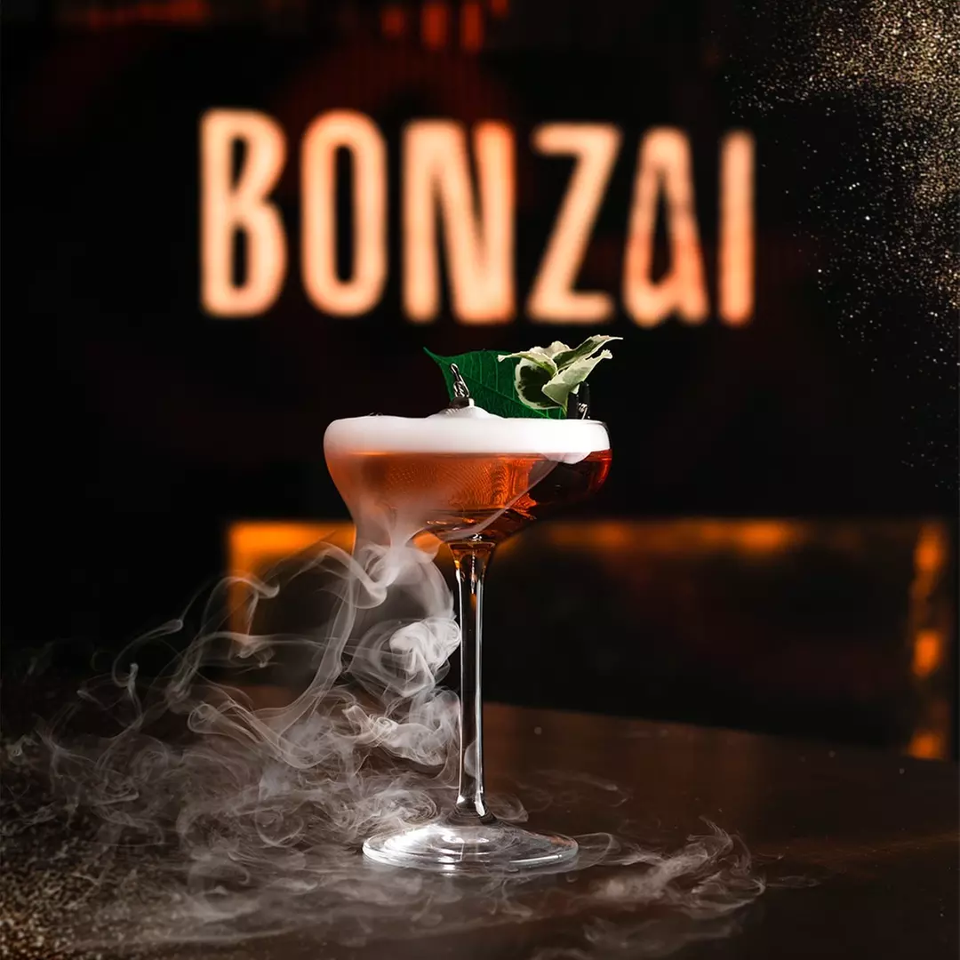 Exclusive Cocktails with Avocado Tartare For Two, Three or Four People