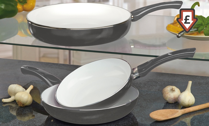 Image 1: Three-Piece Ceramic Pan Set