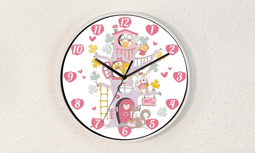 Image 5: Kid's Room Wall Clock