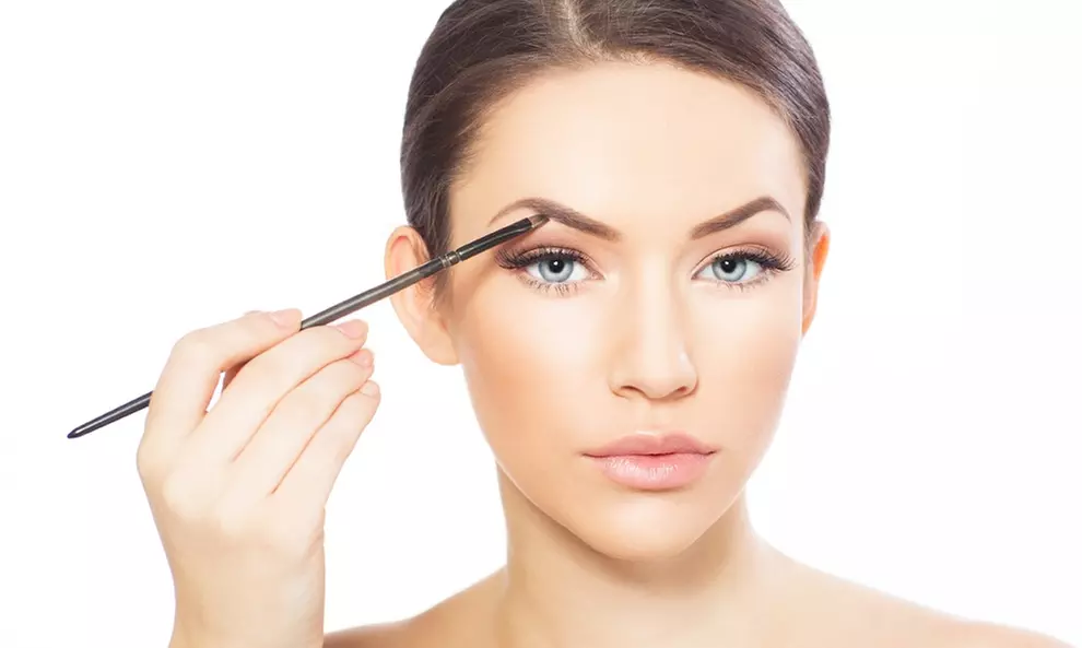 One Eyebrow Microblading Treatment with Optional Ombre Feathering Fill at unYozi Beauty (Up to 69% Off) - Primary Image