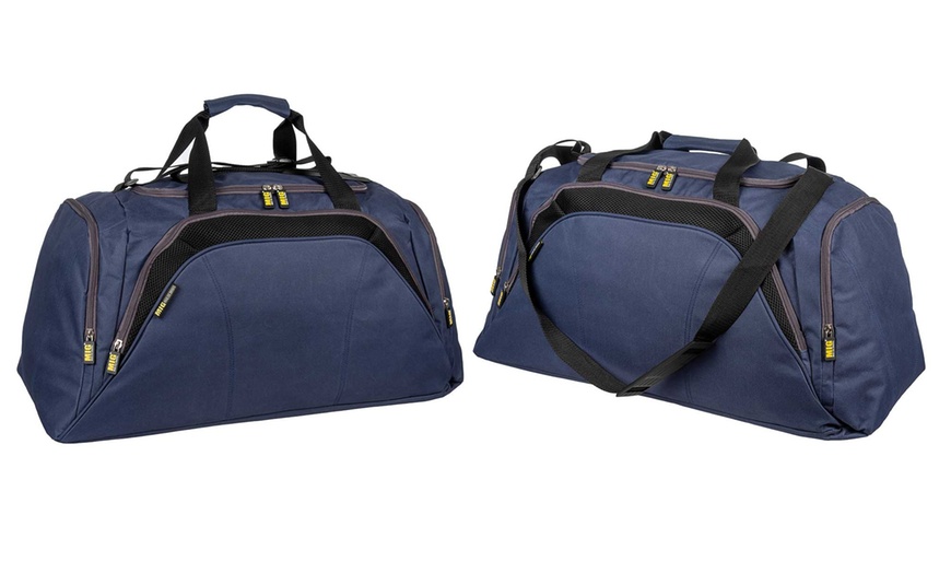 Image 3: Mig Men's Sports and Travel Bag