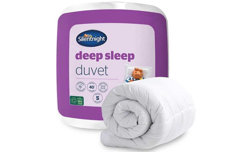 Image 4: Silentnight 15 Tog Deep Sleep Duvet, Super Soft and Hypoallergenic