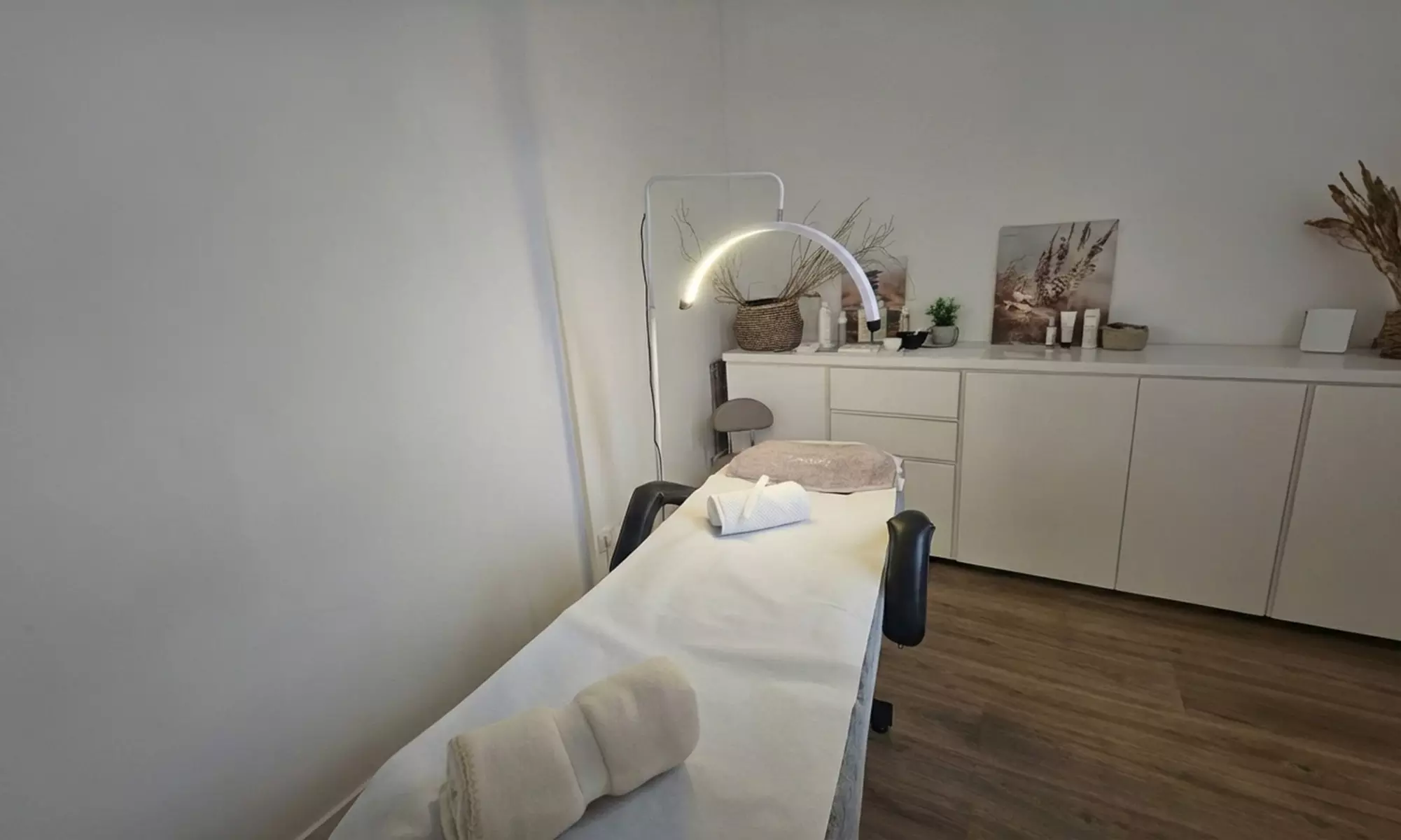 Microblading, micropigmentación o microshading de cejas o labios