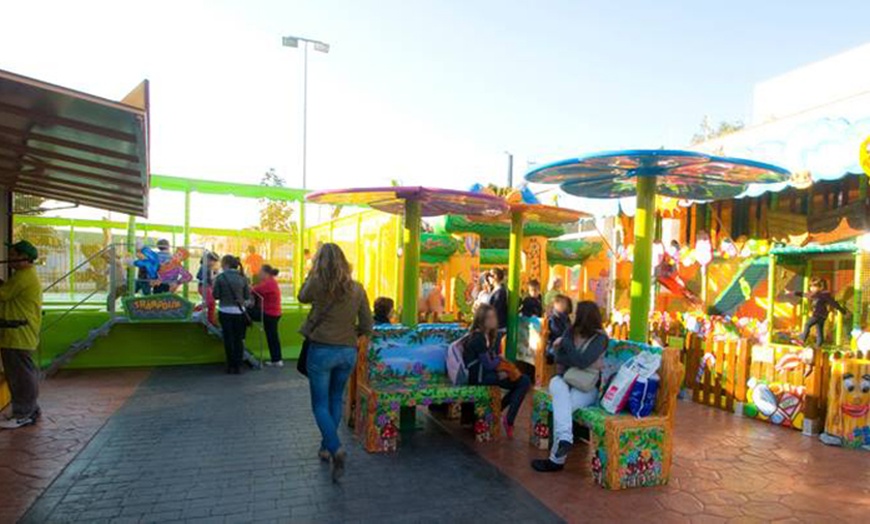 Image 6: Parques infantiles Sould Park