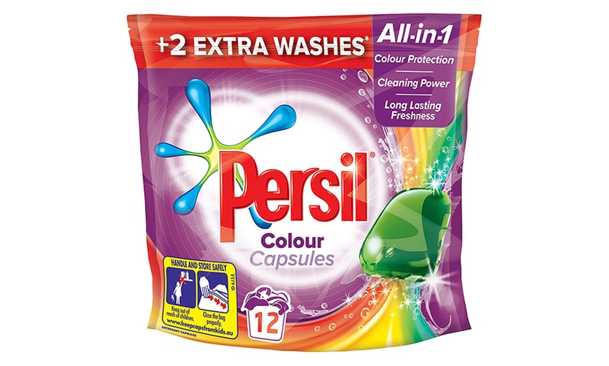 Image 2: 60 Persil Tablets and Laundry Bag