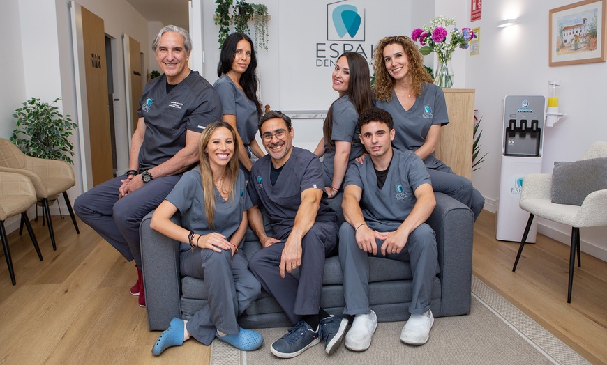 Image 4: Blanqueamiento dental con limpieza bucal en Espai Dental Valencia