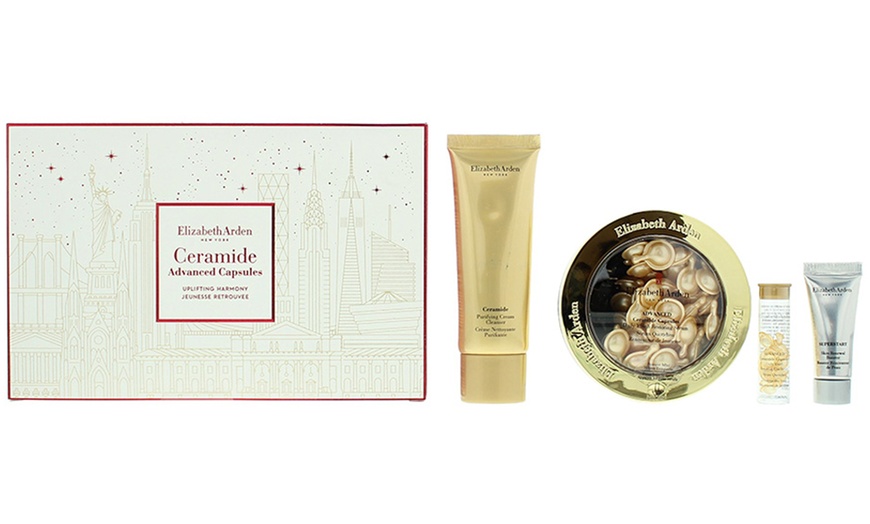 Image 3: Elizabeth Arden Skincare Gift Set Collection