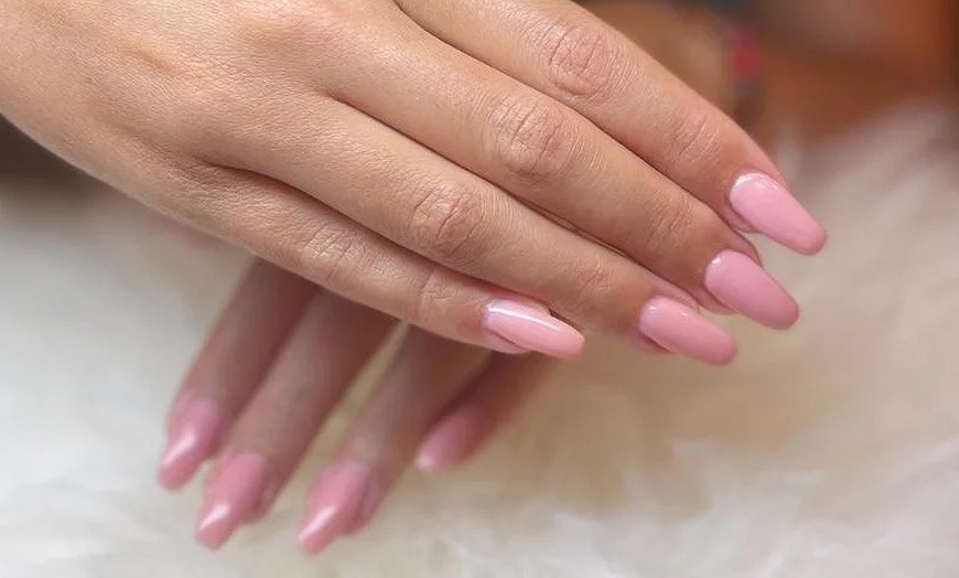 Image 7: Tot 38% korting op  bij UR Nails & Beauty