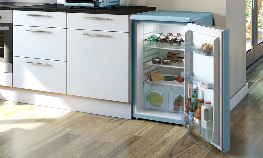 Image 4: Swan Retro Larder Fridge