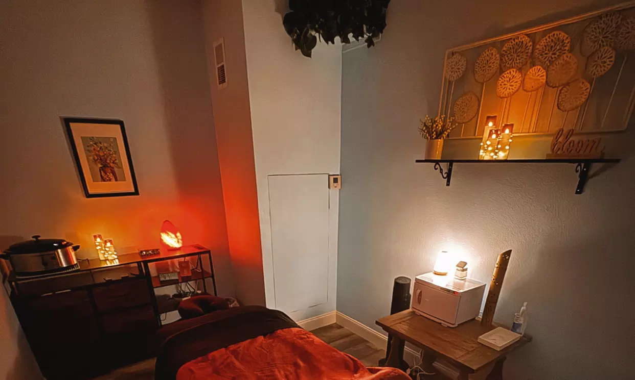 Relax with Introductory Massage: 50- or 80-minutes