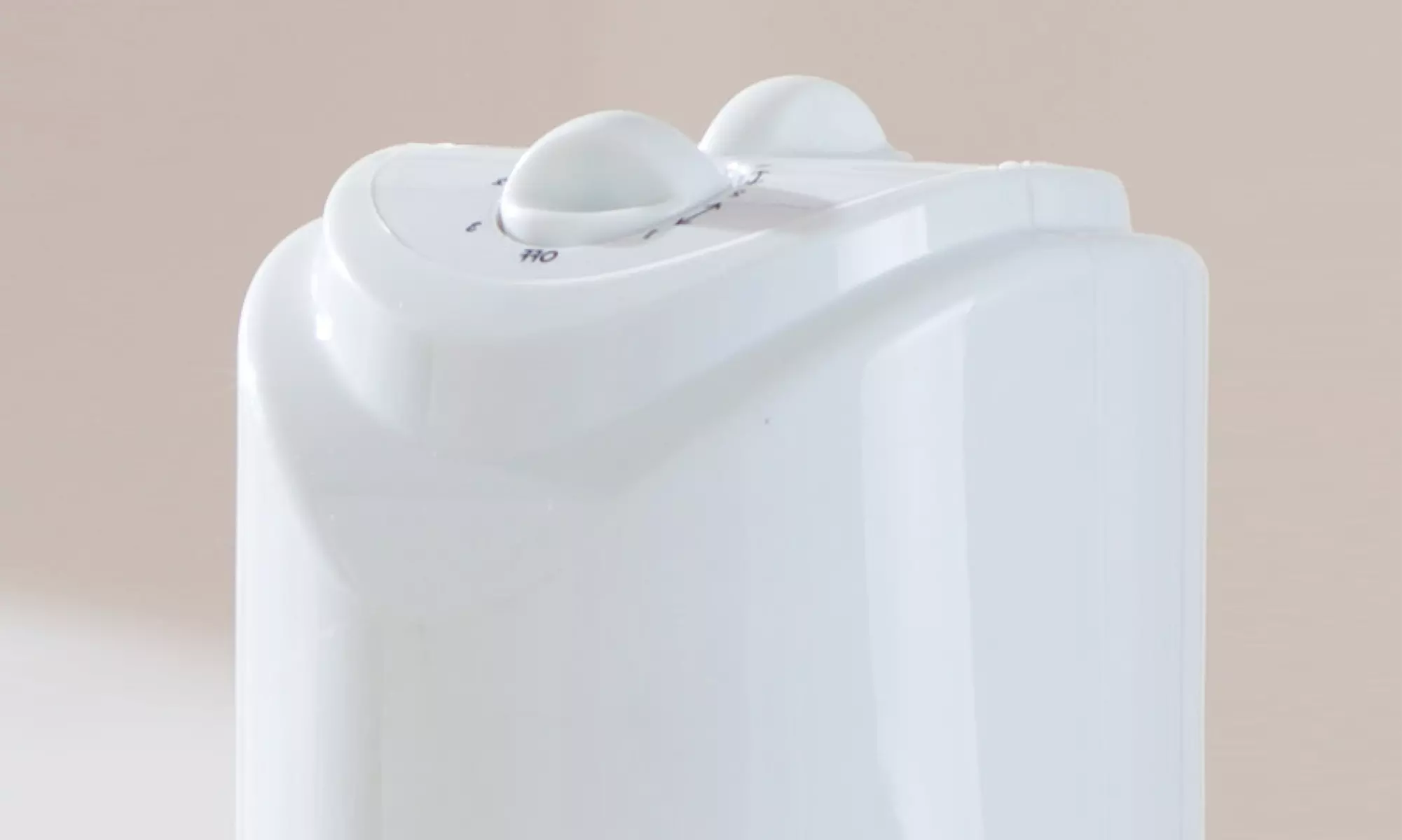 One or Two Fine Elements 32-Inch Slim Oscillating Tower Fans - Image 4