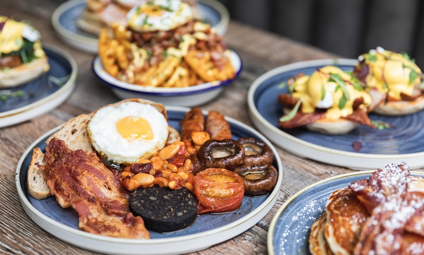 Image 3: BrewDog Weekend Brunch Deal (Sat/Sun Only) For 2 - 24 Locations!