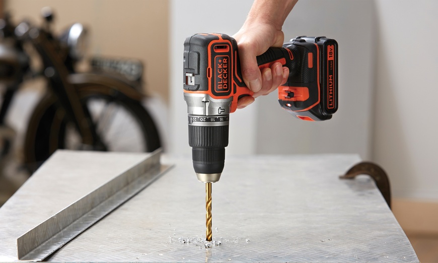 Image 6: Black + Decker Hammer Drill