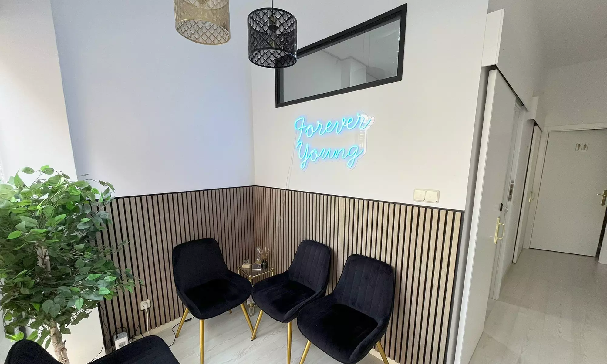 Limpieza facial profunda con aparatología a elegir para 1 persona