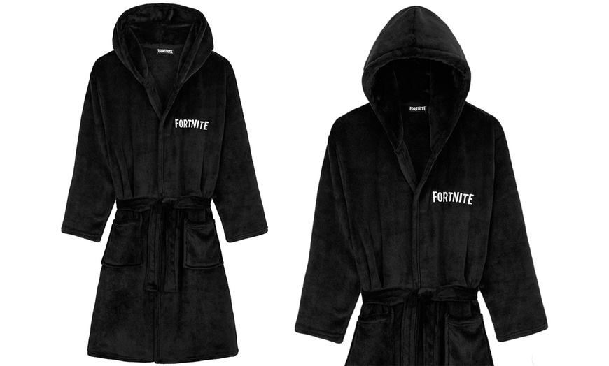 Image 7: Fortnite Dressing Gown