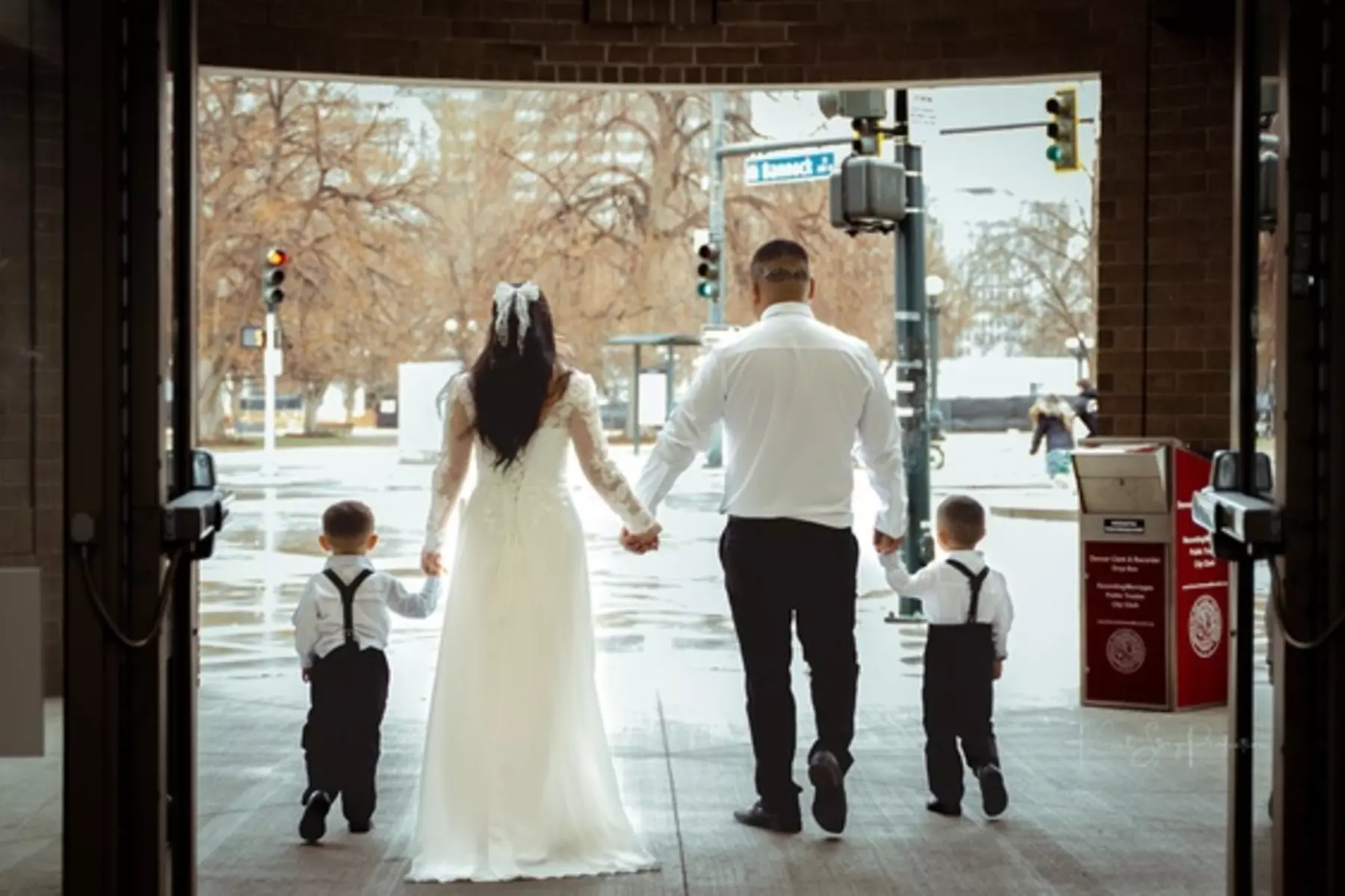 Professional Seasonal & Holiday Photo Session (Studio or On-Location)