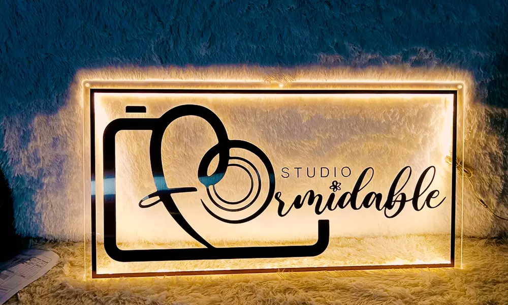 Til je bedrijf naar the next level: gepersonaliseerd neon bedrijfslogo