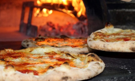 Menu Gourmet con pizza, birra e amaro per 2 o 4 persone al ristorante Tutt Nata Storia (sconto fino a 45%)