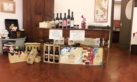 Visita alle cantine con degustazione vini, salumi e formaggi e bottiglia in cassa di legno da Tallarini Società Agricola