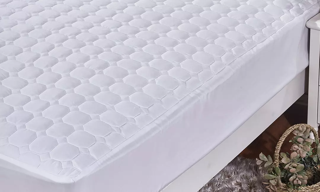 Breathable Quilted Mattress Protector- Hypoallergenic & Soft - Twin, Double & King Sizes