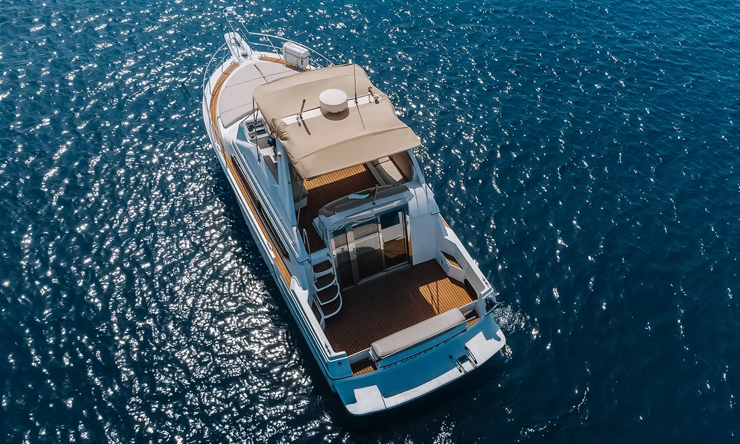 Unwind on Luxury Yachts with Premier Charter Services Around Dubai