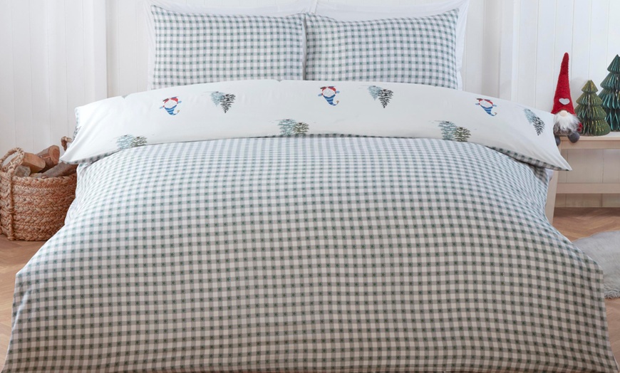 Image 4: Winter Gonks Reversible Duvet Set