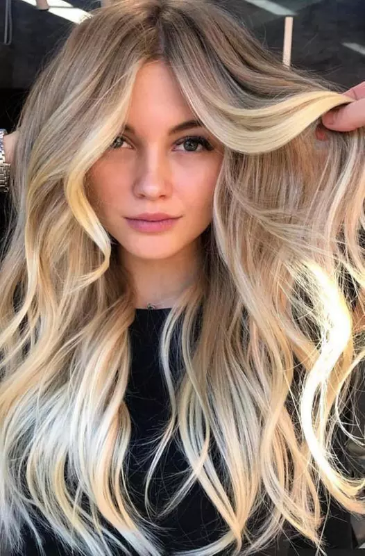 Sesión de peluquería completa con opción a trat. capilar o tinte y/o mechas en El tocador de Nina - Primary Image