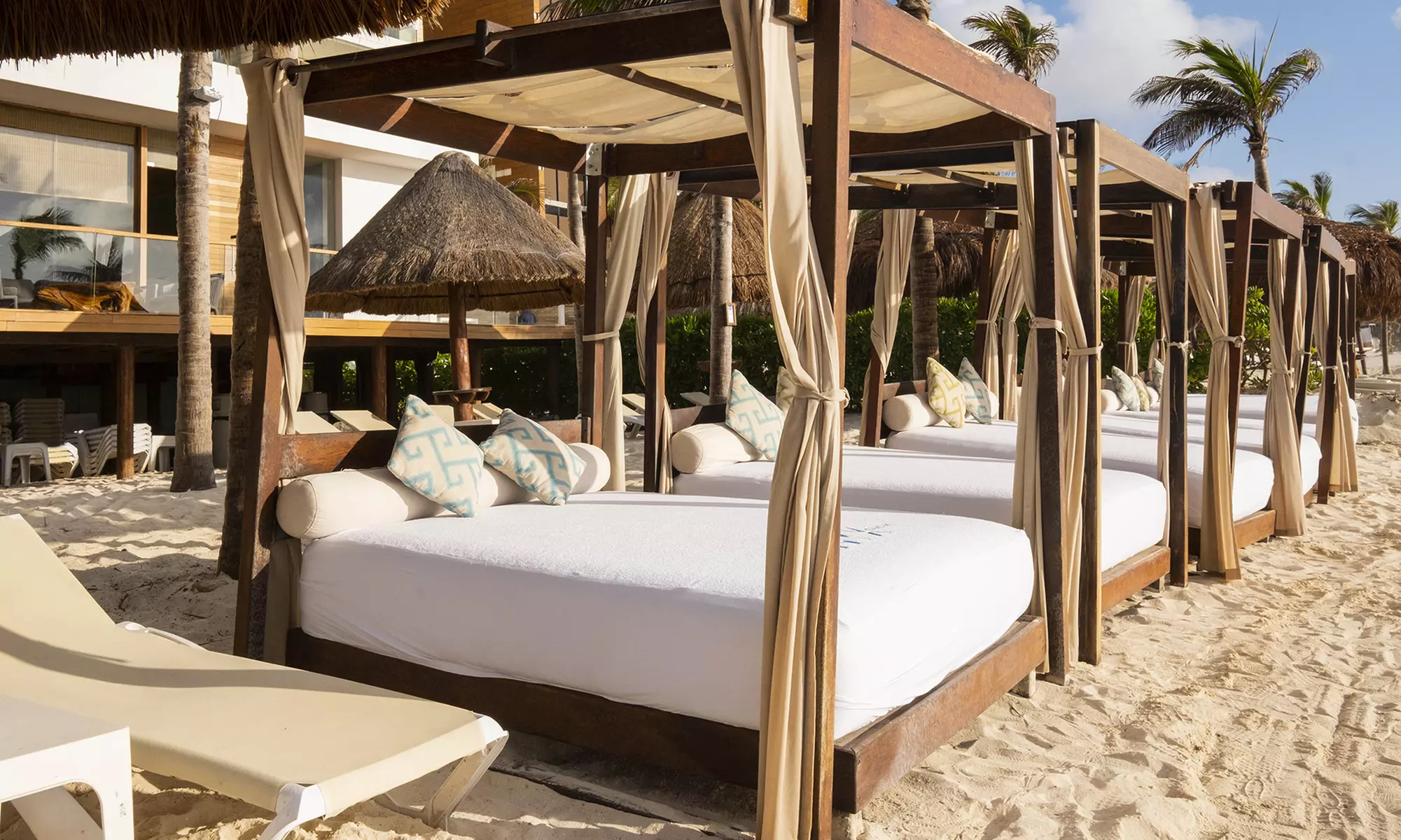 ✈ 3-Night All-Inclusive Hotel NYX Cancun Air from Travel by Jen