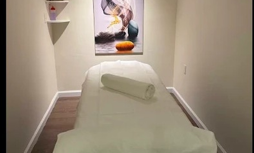 Image 5: Soothing Lavender Oil Massages for Deep Relaxation