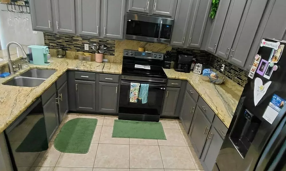 Deep Cleaning with Safe, Non-Toxic Products for Various Home Sizes