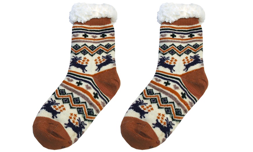 Image 12: Festive Warm Sherpa Fur Slipper Socks