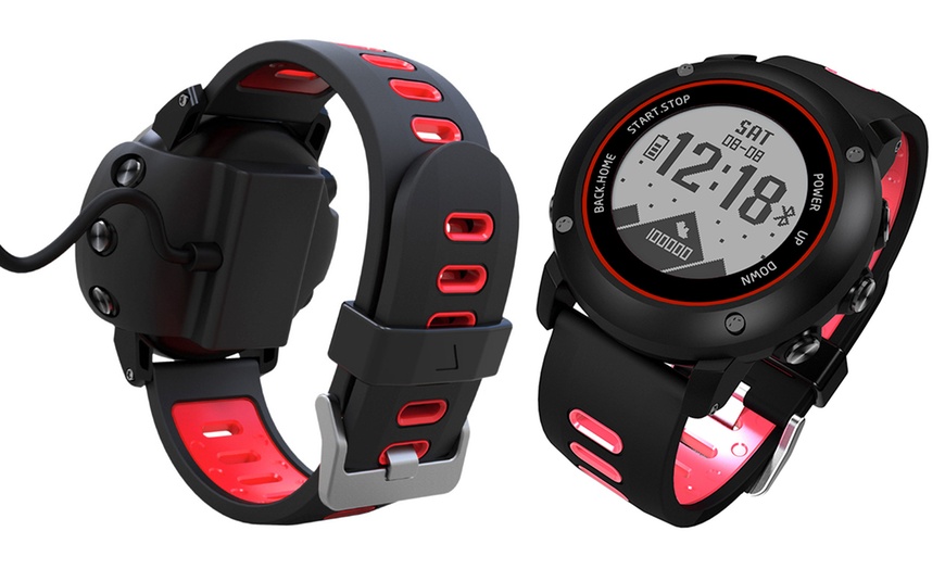 Image 7: Waterproof GPS Sports Watch