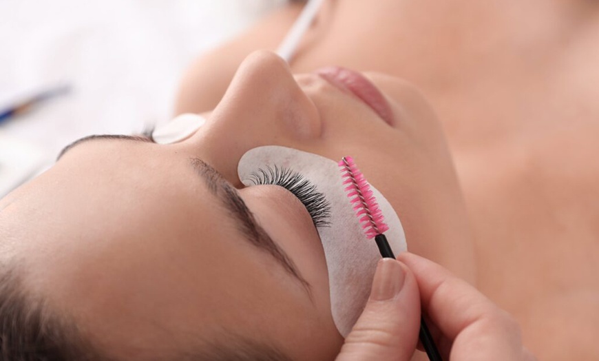 Image 3: Revitalize Your Skin: Deep Cleansing, Hydration, or Acne Treatment 