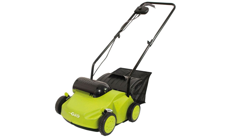 Image 2: 2-in-1 Lawn Rake and Scarifier