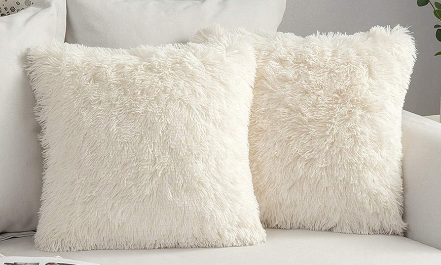 Image 4: Two-Pack Plush Square Cushion Cover