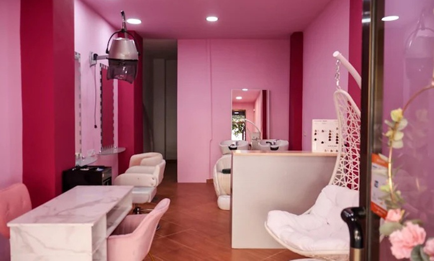 Image 7: Higiene facial, con microdermoabrasión, radiofrecuencia y máscara led