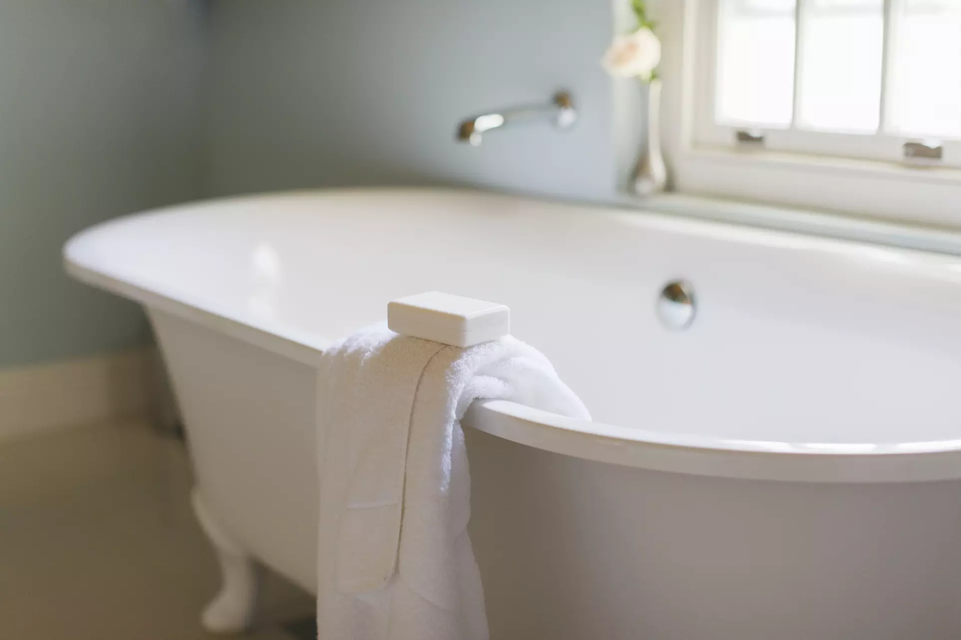 Up to 40% Off on Shower / Tub Install and Repair at Eric's # 1 Handyman services - Primary Image