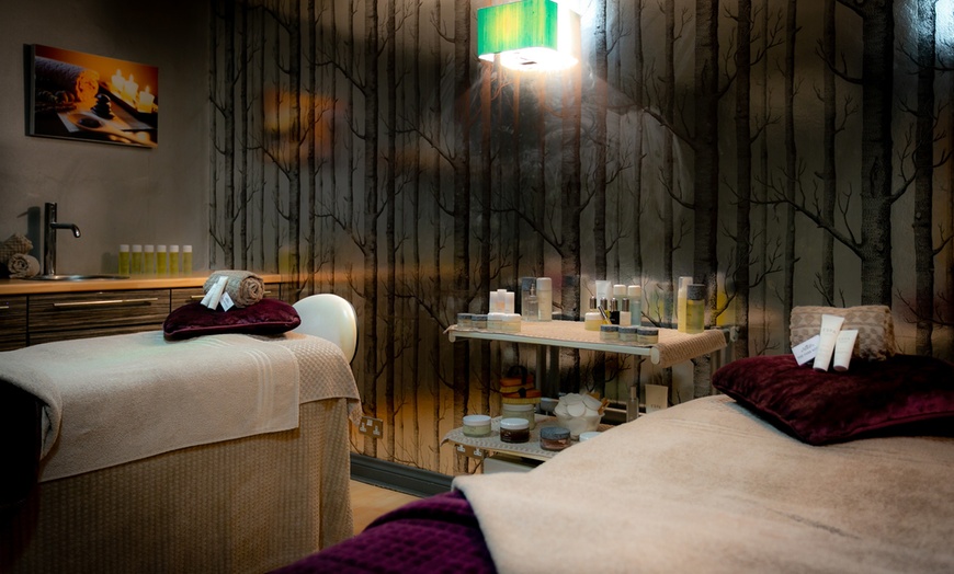 Image 2: Q-Hotels Cheshire: Classic Double Room with Breakfast and Spa