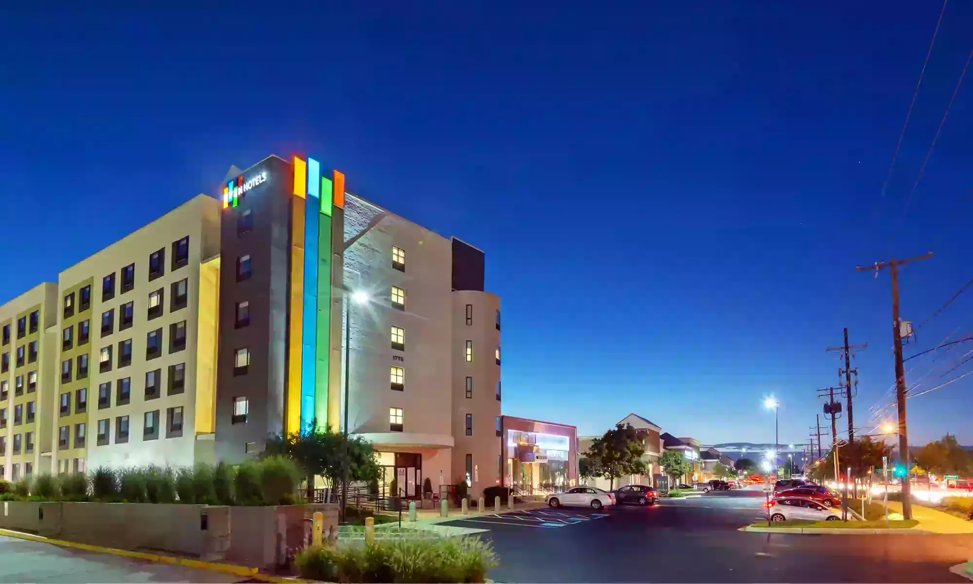 Member Pricing: Wellness Hotel in the Heart of Washington DC