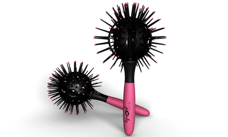 Image 3: Amazeball Eight-In-One Hair Brush