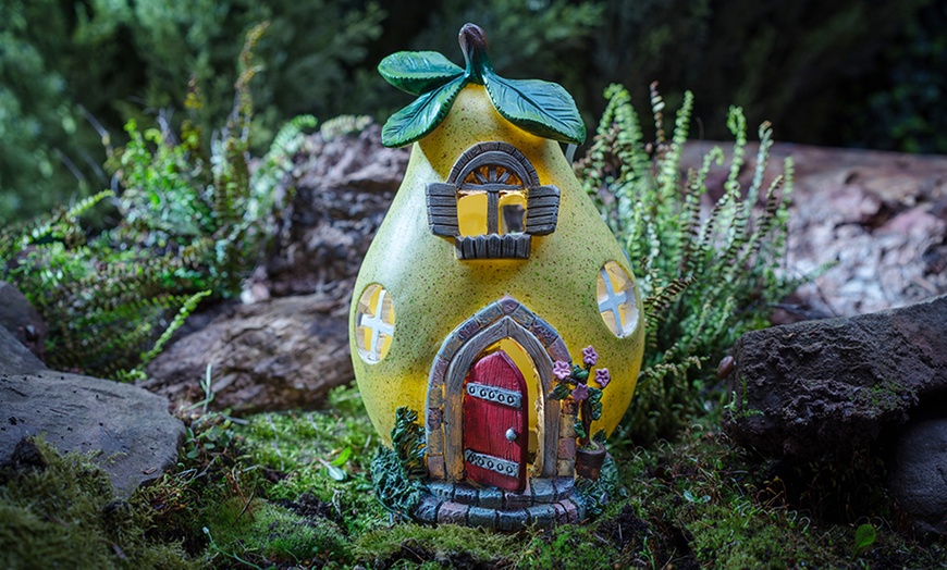 Image 10: Solar LED Light-Up Fairy House