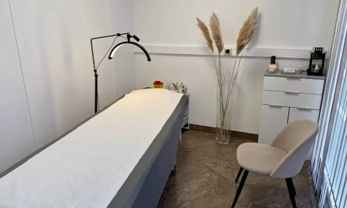 Éclat & jeunesse : soins visage Hydra ou collagène chez Beauté VH