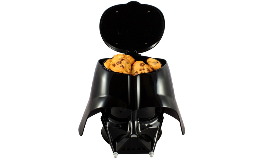 Image 4: Star Wars Cookie Jar with Sounds