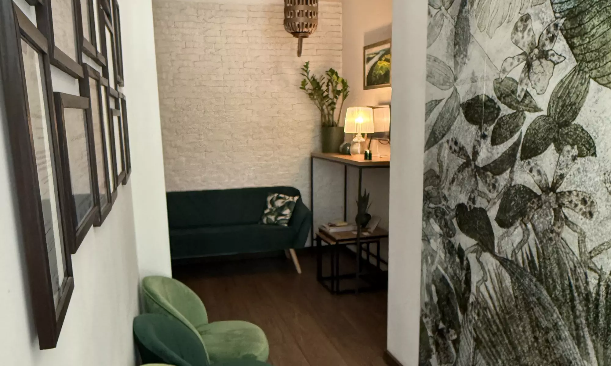 Odmładzający zabieg Zaffiro na twarz lub wybrane partie ciała