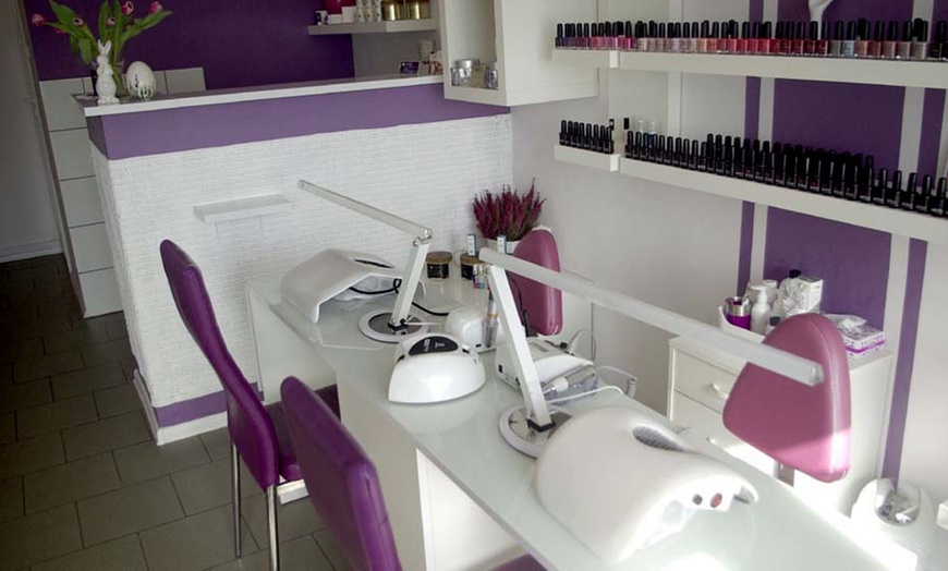 Image 4: Do 40% zniżki na Salon/studio paznokci - Manicure i pedicure w Harmonia Studio Urody